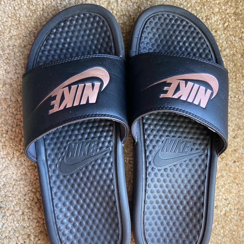 Women’s Nike Benassi JDI Slides, Used, Size 9